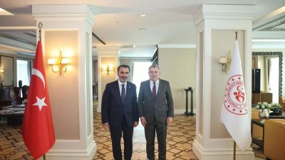 AK Parti Kırıkkale Milletvekili Mustafa Kaplan, Fikret Karabudak Stadyumu için