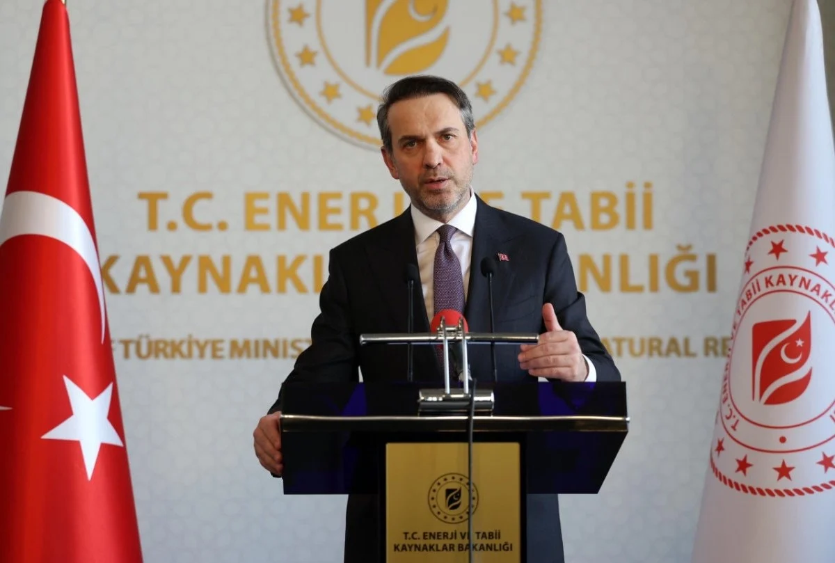 Enerji ve Tabii Kaynaklar Bakanı Alparslan Bayraktar, A Haber canlı