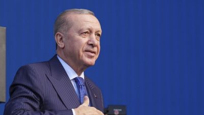 Cumhurbaşkanı Recep Tayyip Erdoğan, Aydın’da düzenlenen toplu açılış töreninde ana
