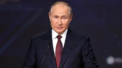 Rusya Devlet Başkanı Vladimir Putin, Grönland konusunun Danimarka ile ABD
