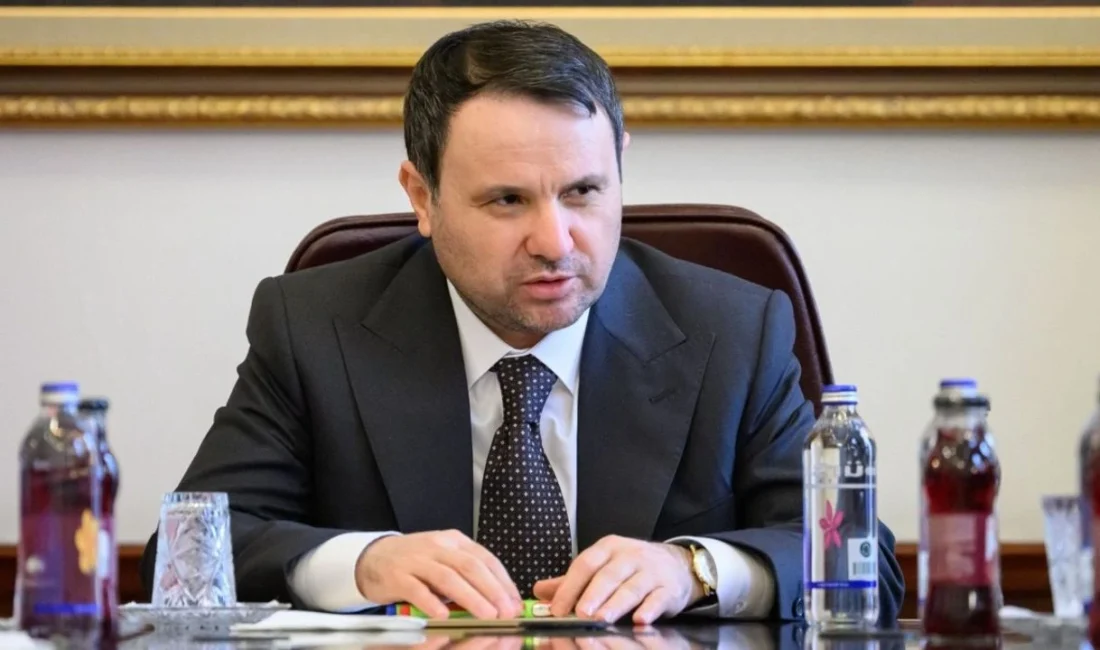 Akın Gürlek, sanal medyada kimlik doğrulaması zorunluluğu getirecek düzenleme üzerinde