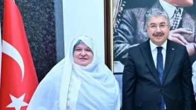 İYİ Partili Mehmet Emin Korkmaz’ın, Mihalgazi Belediye Başkanı Zeynep Güneş’in