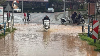 Meteoroloji 4. Bölge Müdürlüğü’nün uyarısının ardından Muğla’nın Bodrum ilçesinde etkili