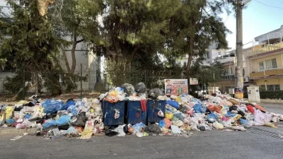 Buca Belediyesi çalışanları, maaş ve yan hak ödemelerinin yaklaşık 40