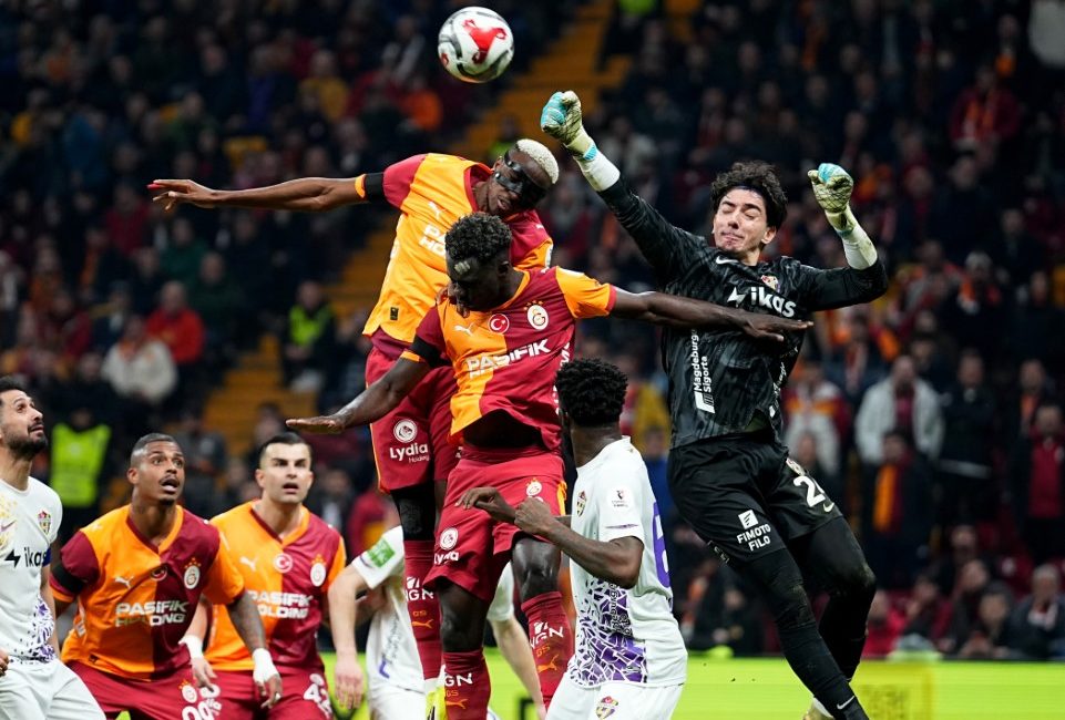 Galatasaray, Süper Lig’in 22. haftasında Eyüpspor’u 5-1 mağlup ederek son