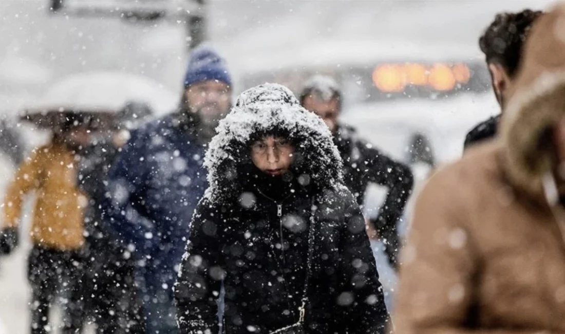 Türkiye genelinde cuma gününden itibaren sıcaklıklar sert düşecek; iç ve