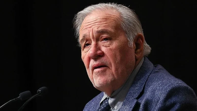 Bir süredir sağlık sorunları nedeniyle yoğun bakımda tedavi gören Prof.