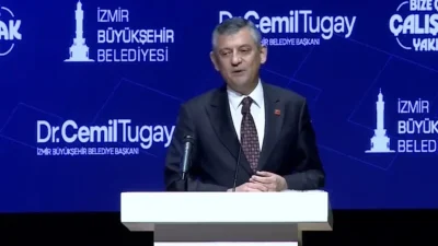CHP Genel Başkanı Özgür Özel, İzmir’de yaptığı açıklamada, seçmenin zaman